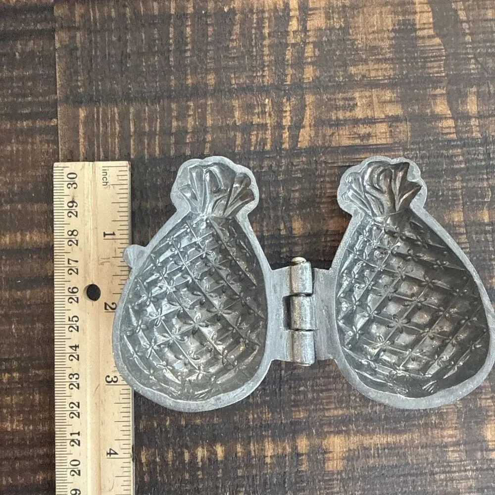 Vintage Pewter Ice Cream Chocolate Candy Mold Pineapple Welcome Hospitality